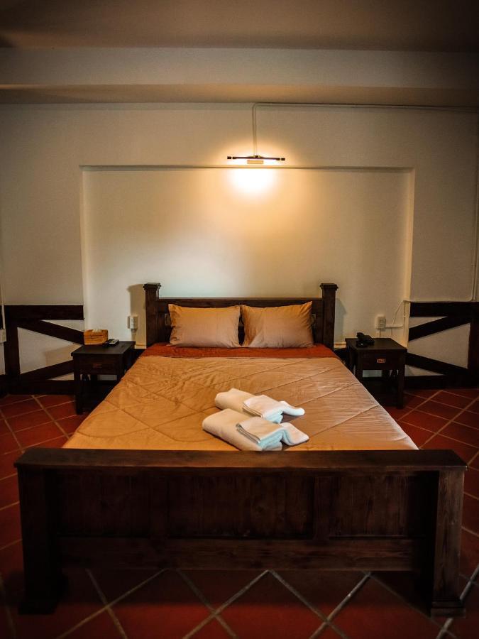 Tỉnh Kontum Y.O Inn מראה חיצוני תמונה